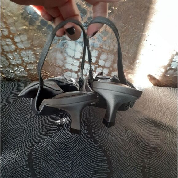 Zara Nwot Gray Satin Slingback Kitten Heels - Picture 6 of 15